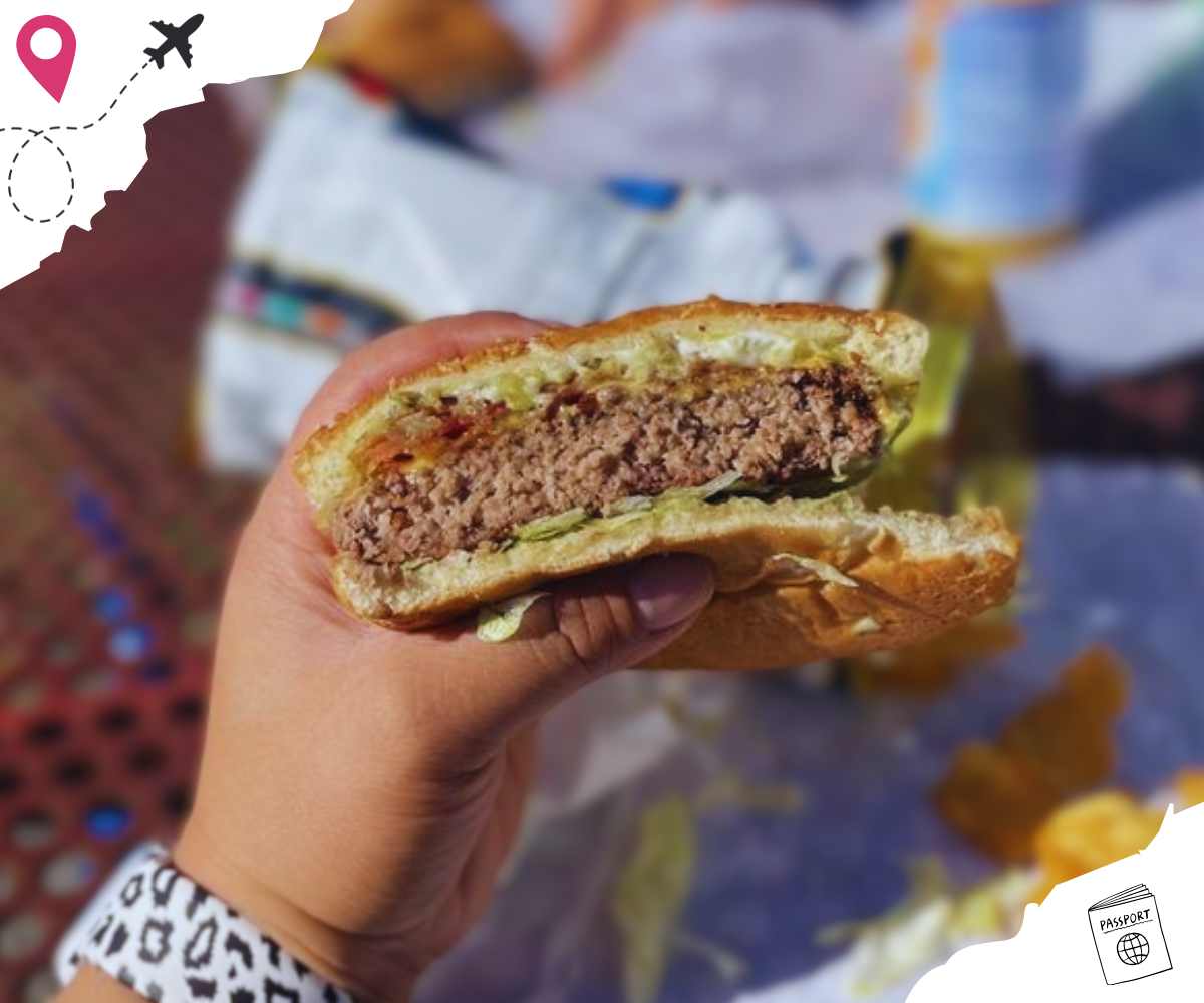burger at sunshine general store in brookeville maryland