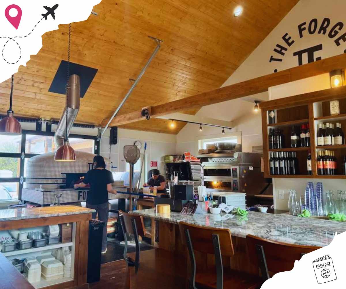 inside the forge artisan pizza in sandpoint ID