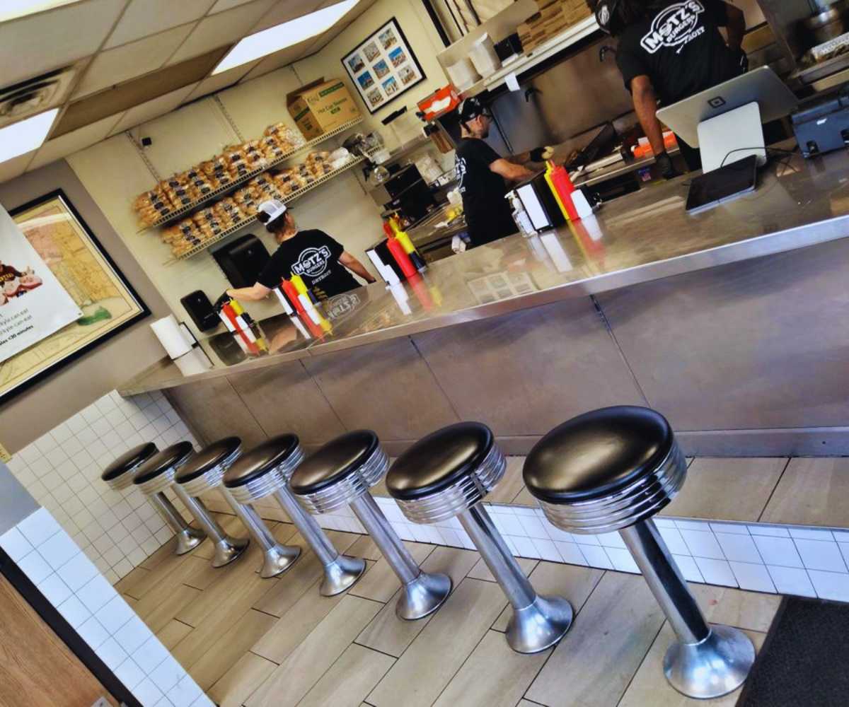 inside motz's burgers in Detroit michigan