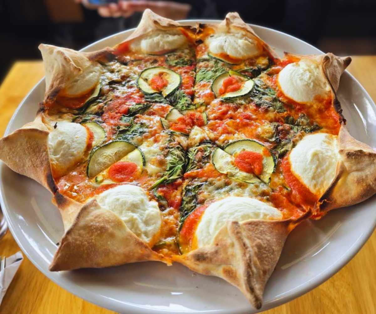 pizza at mister 01 extraordinary pizza in fort worth texas