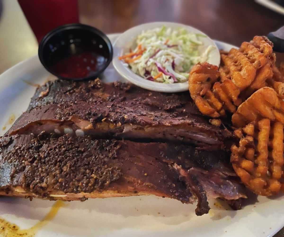 ribs at bite me bbq in Wichita kansas