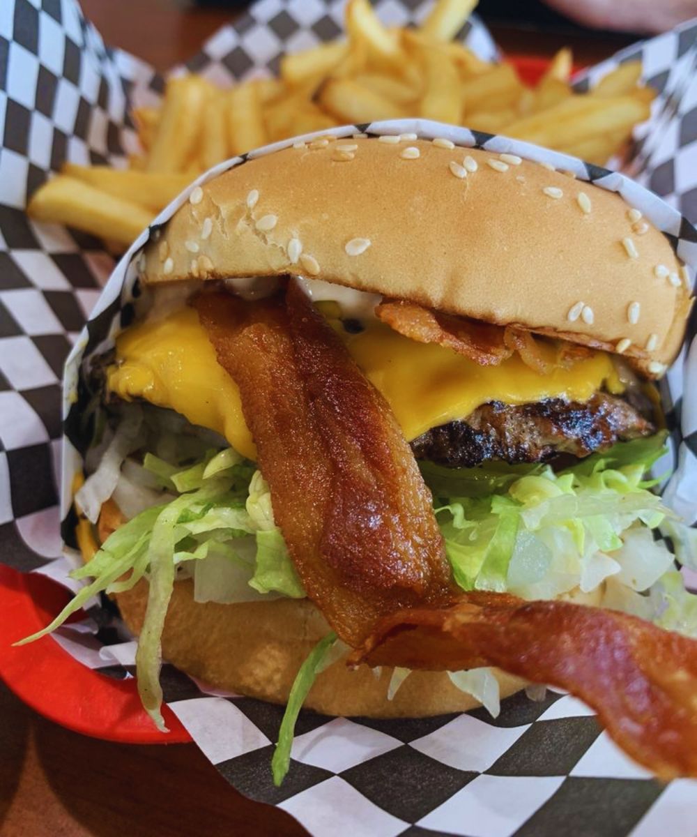 Photos for Super Chili Burgers