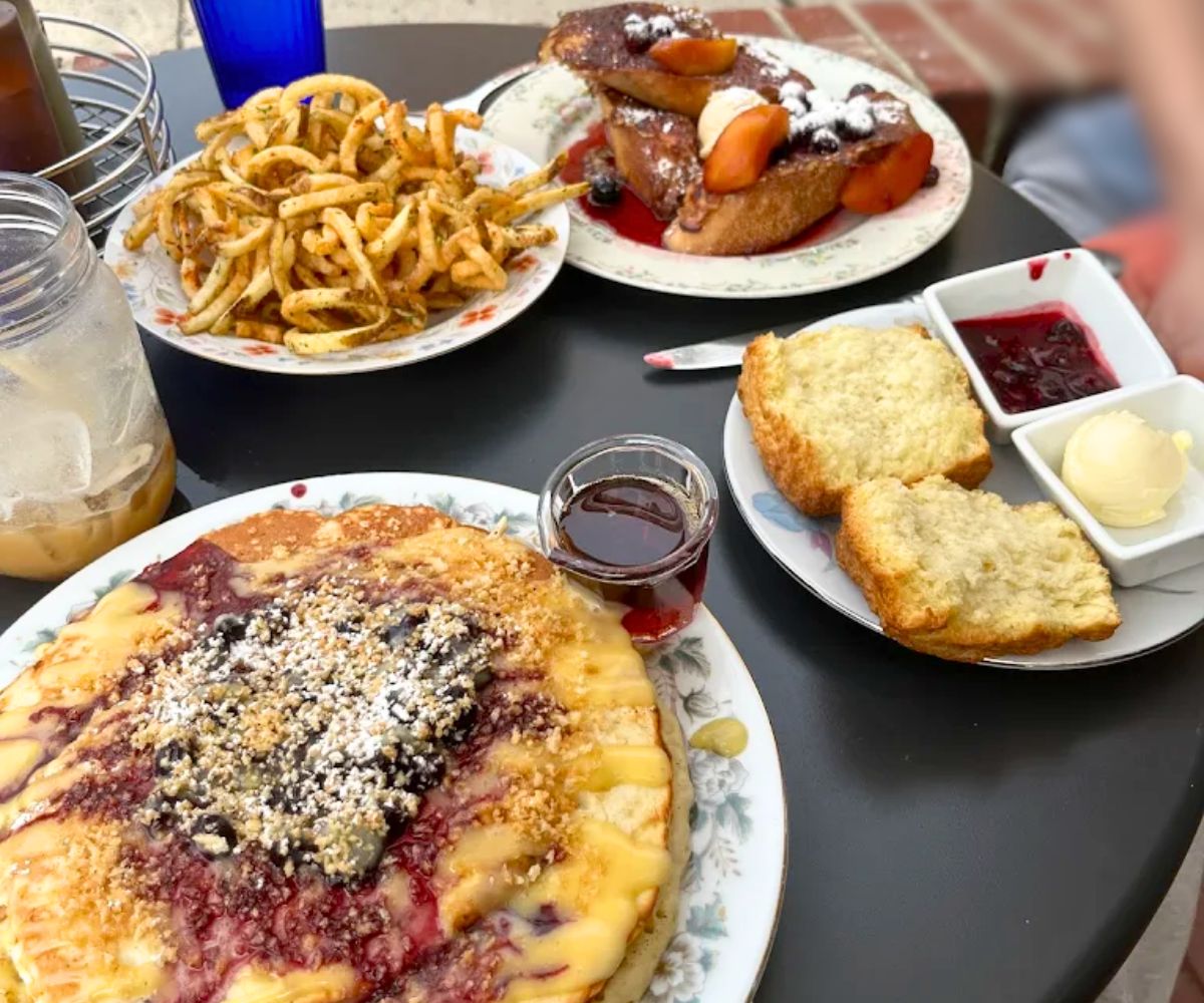 breakfast dishes at Peach Blossom Eatery in Newark, Delaware