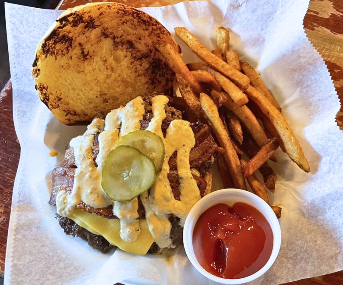 Classic Burger at Big Gun Burger Shop and Bar in Charleston, South Carolina