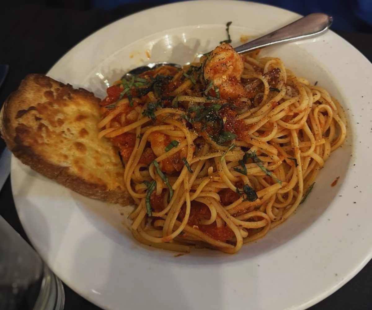 shrimp diavola at Cafe Roma in Elgin, Il