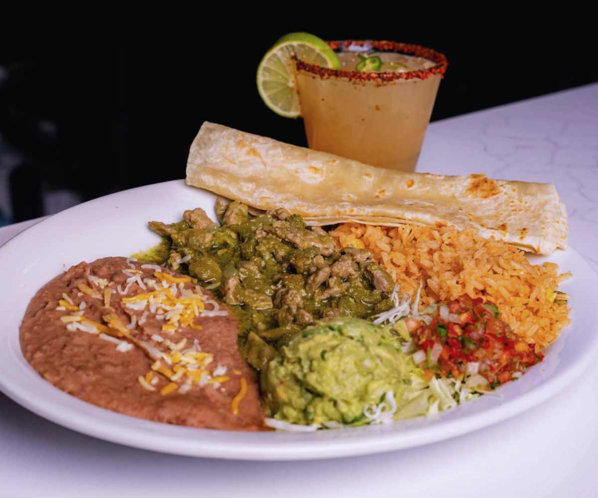 Combo plate at calle chile in mesa arizona