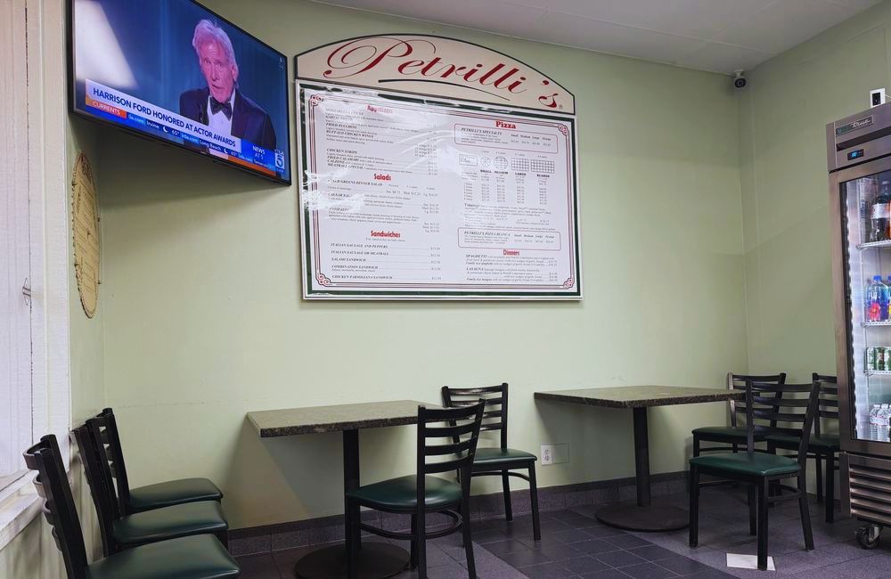 Photos for Petrilli's Pizza