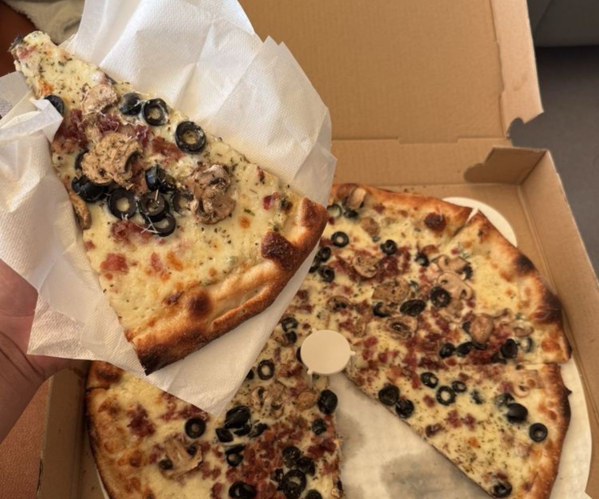 Skorch'd Pizza Create Your Own