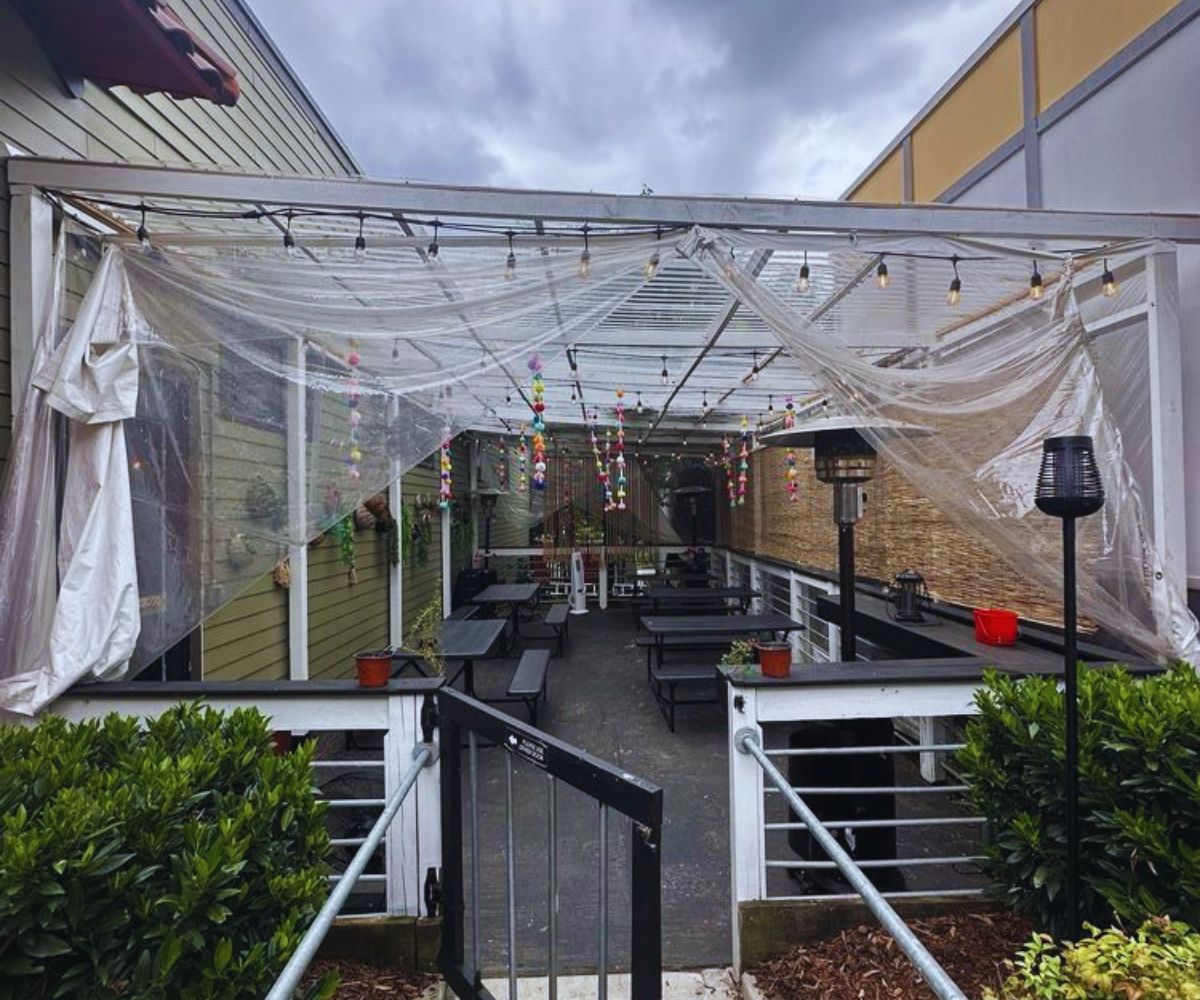 Limo Peruvian Eatery Patio