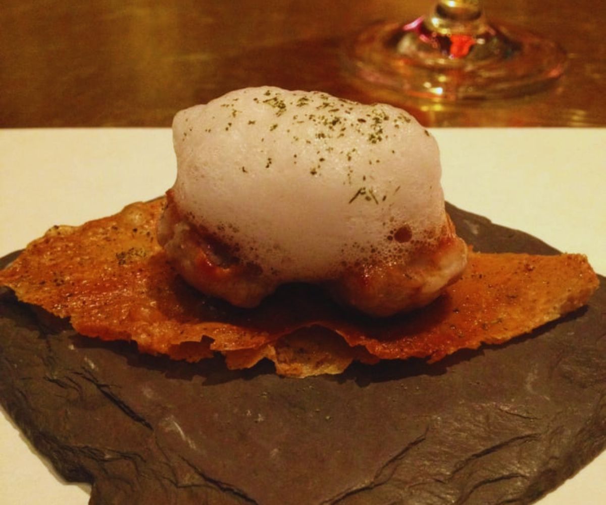 é by José Andrés Crispy Chicken Skin