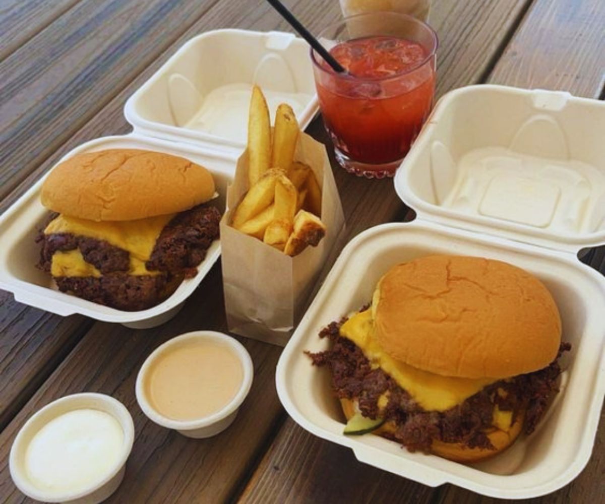 Twans Burger Smashburger and Fries