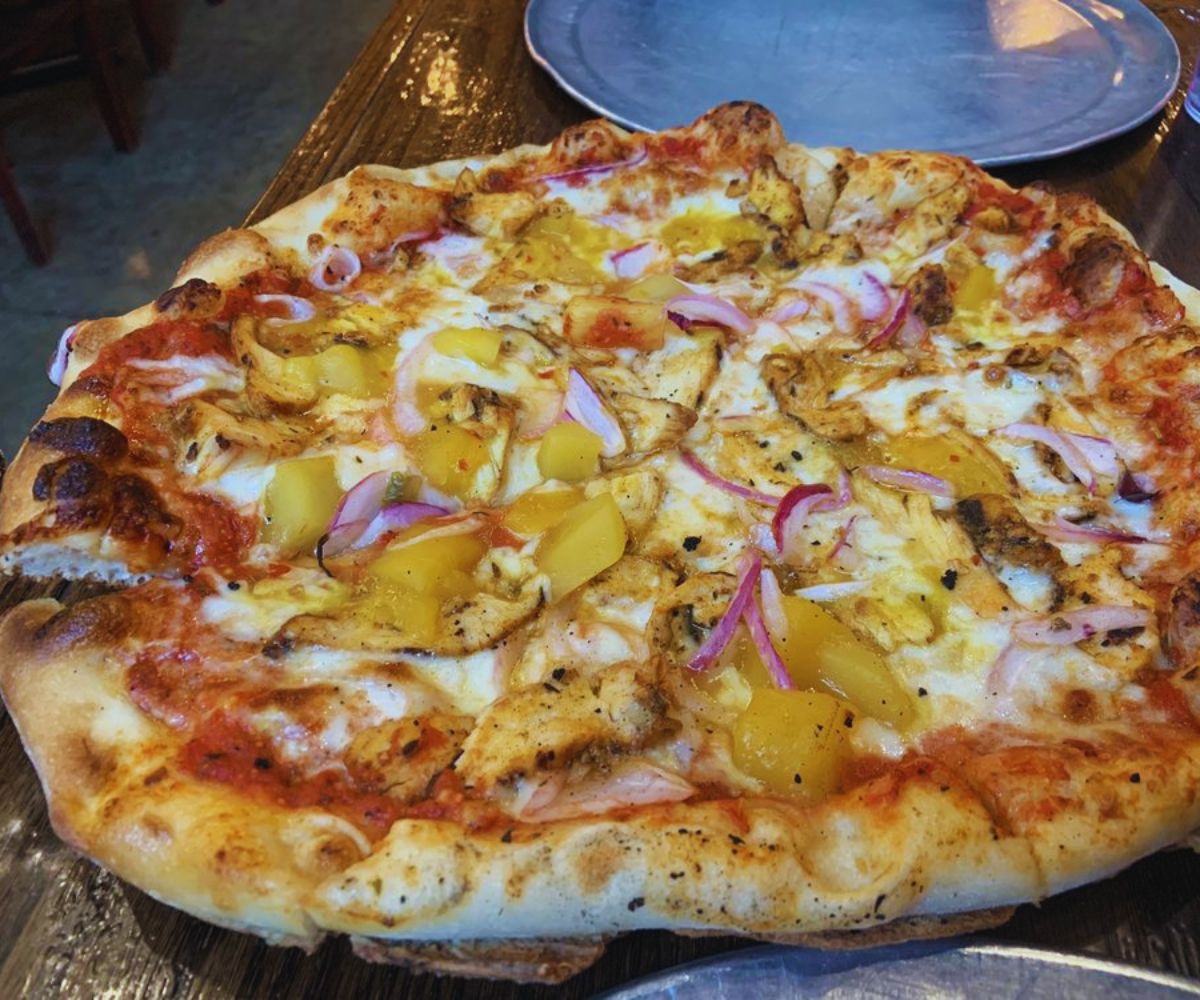 Aldo's Pizza Pies - Downtown Willie Cheech & Bob