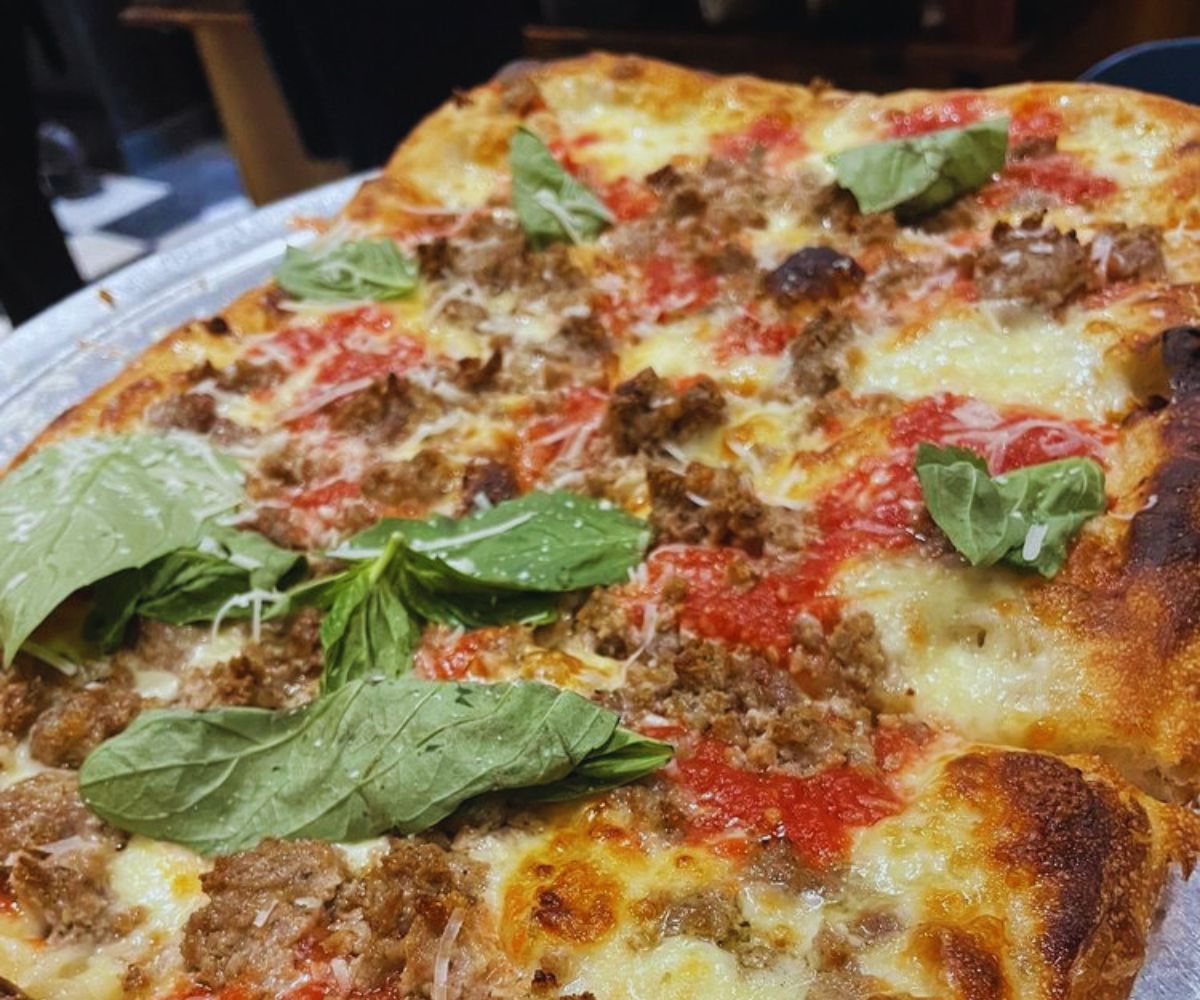 Oakwood Pizza Box Square Sausage