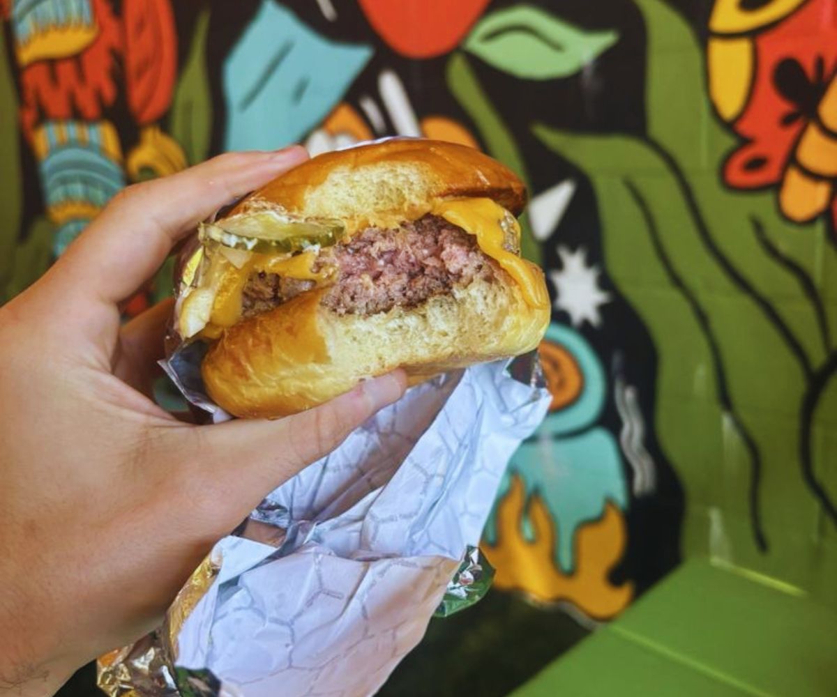 Champs Burgers Thick Burger