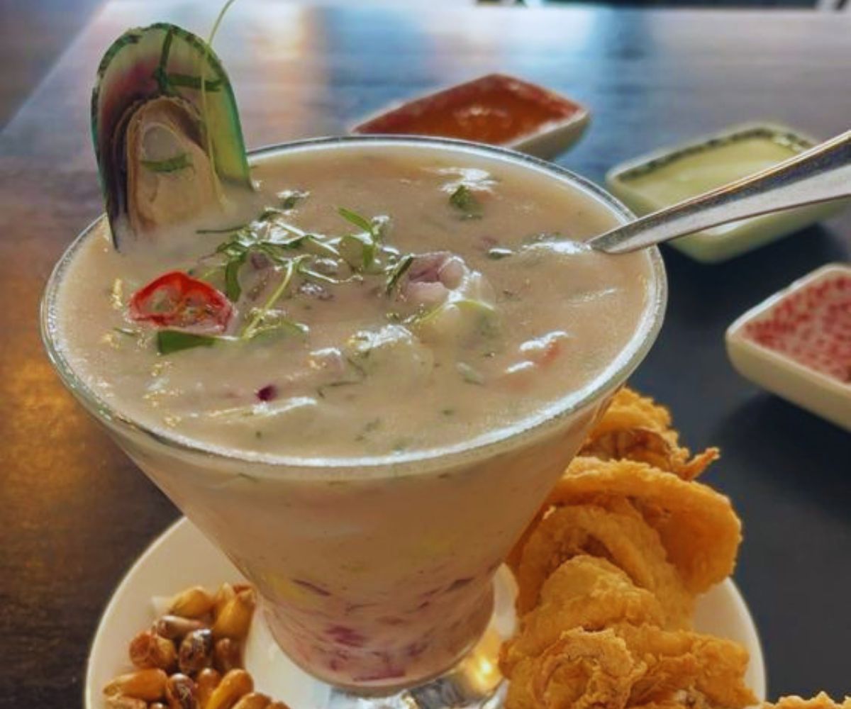 Limo Peruvian Eatery Leche de Tigre Cocktail