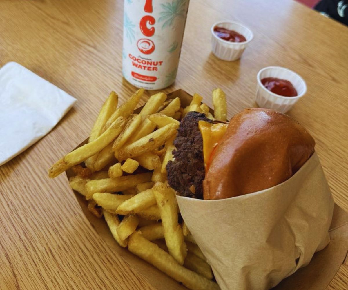 Sideburns Smashburger with Fries