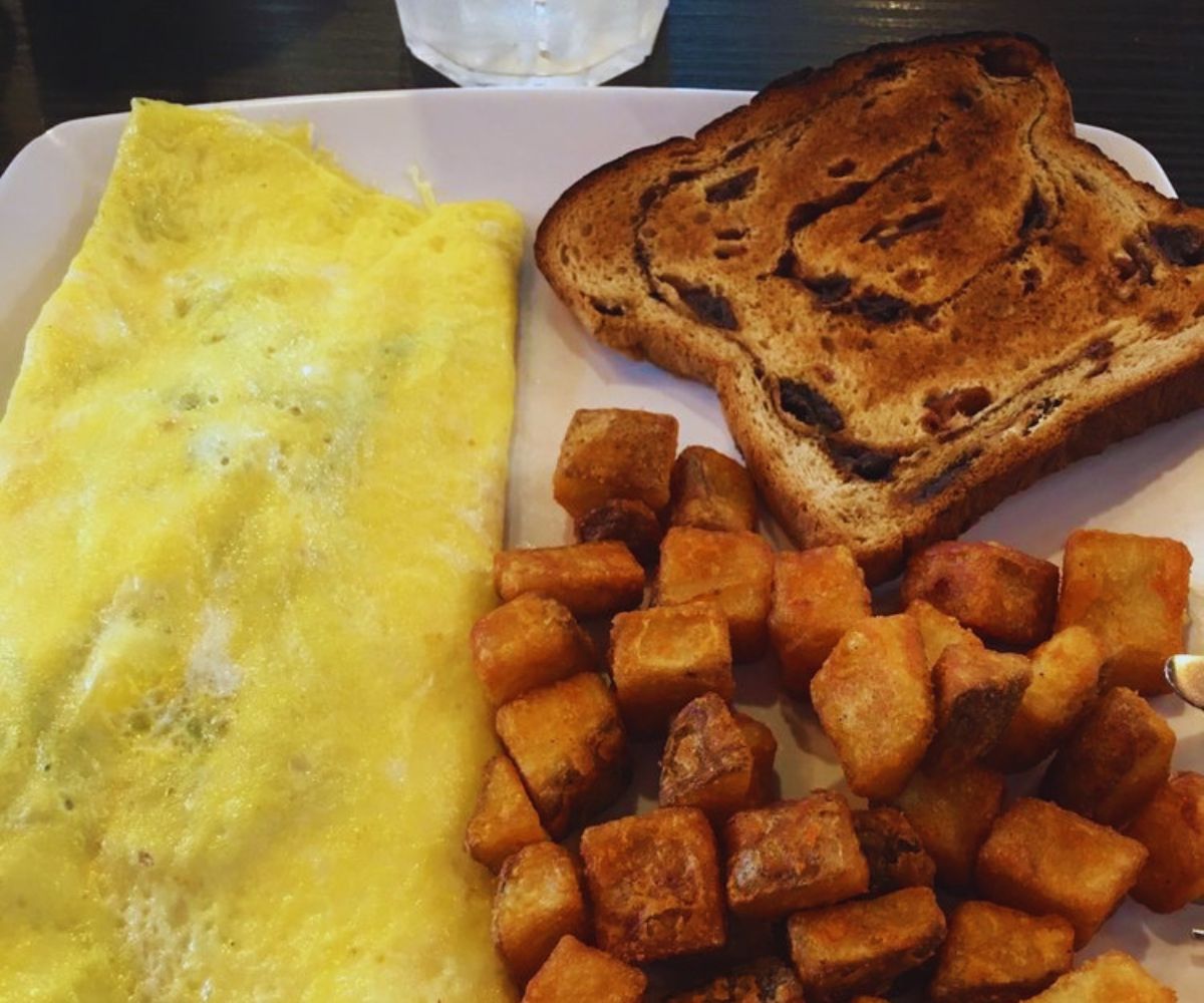 Canopy Road Cafe Goat in the Garden Omelette