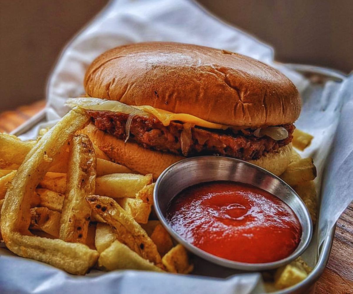 Sideburns Vegan Smash Burger