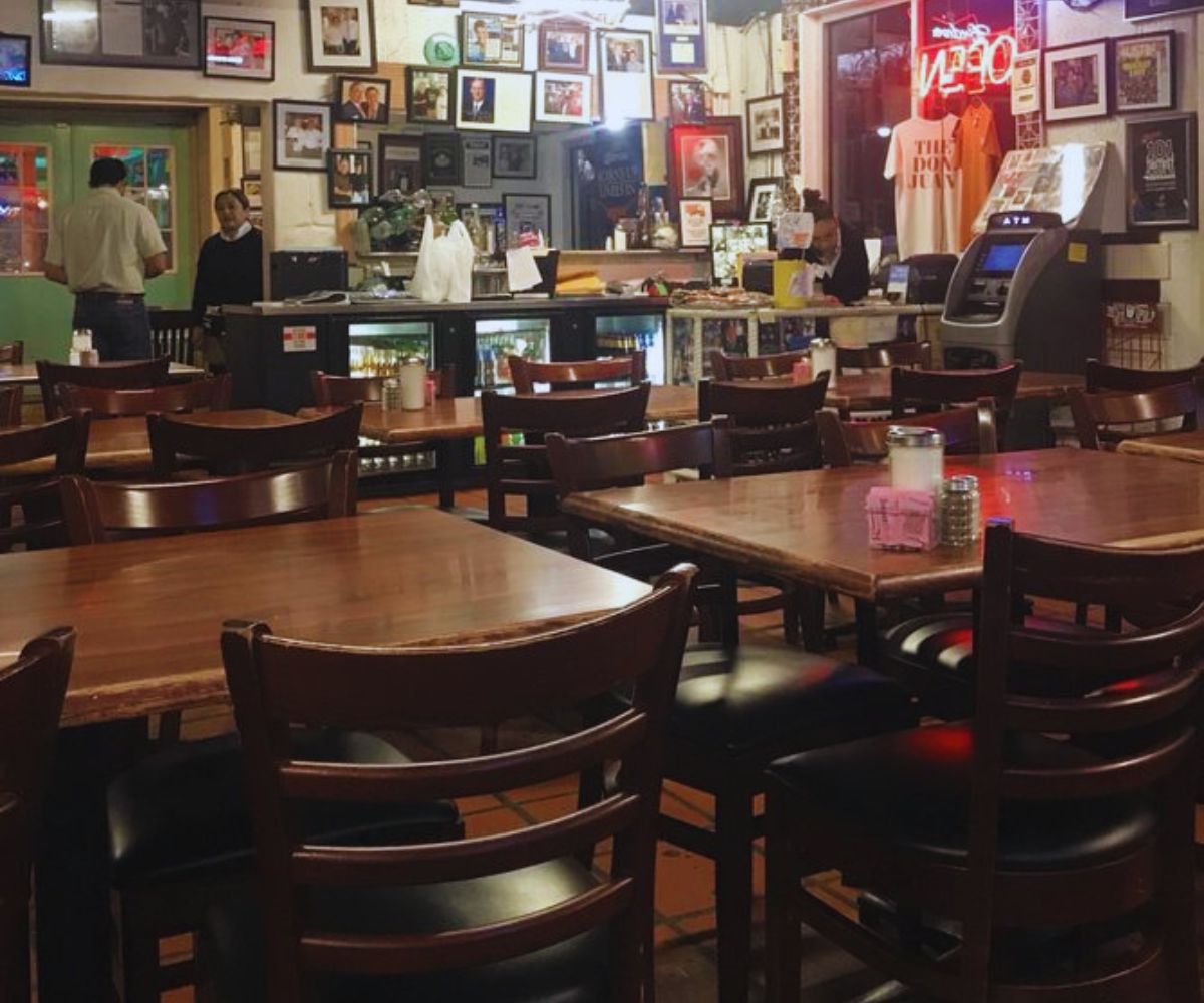 Juan In A Million Dining Room Atmosphere