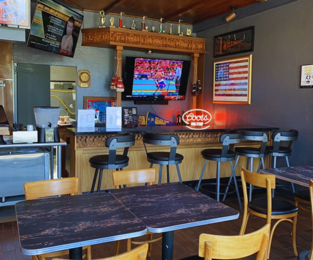 The Last Round Tavern Indoor Atmosphere