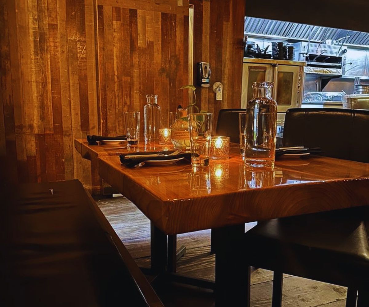 The Ballard Cut Dining Atmosphere