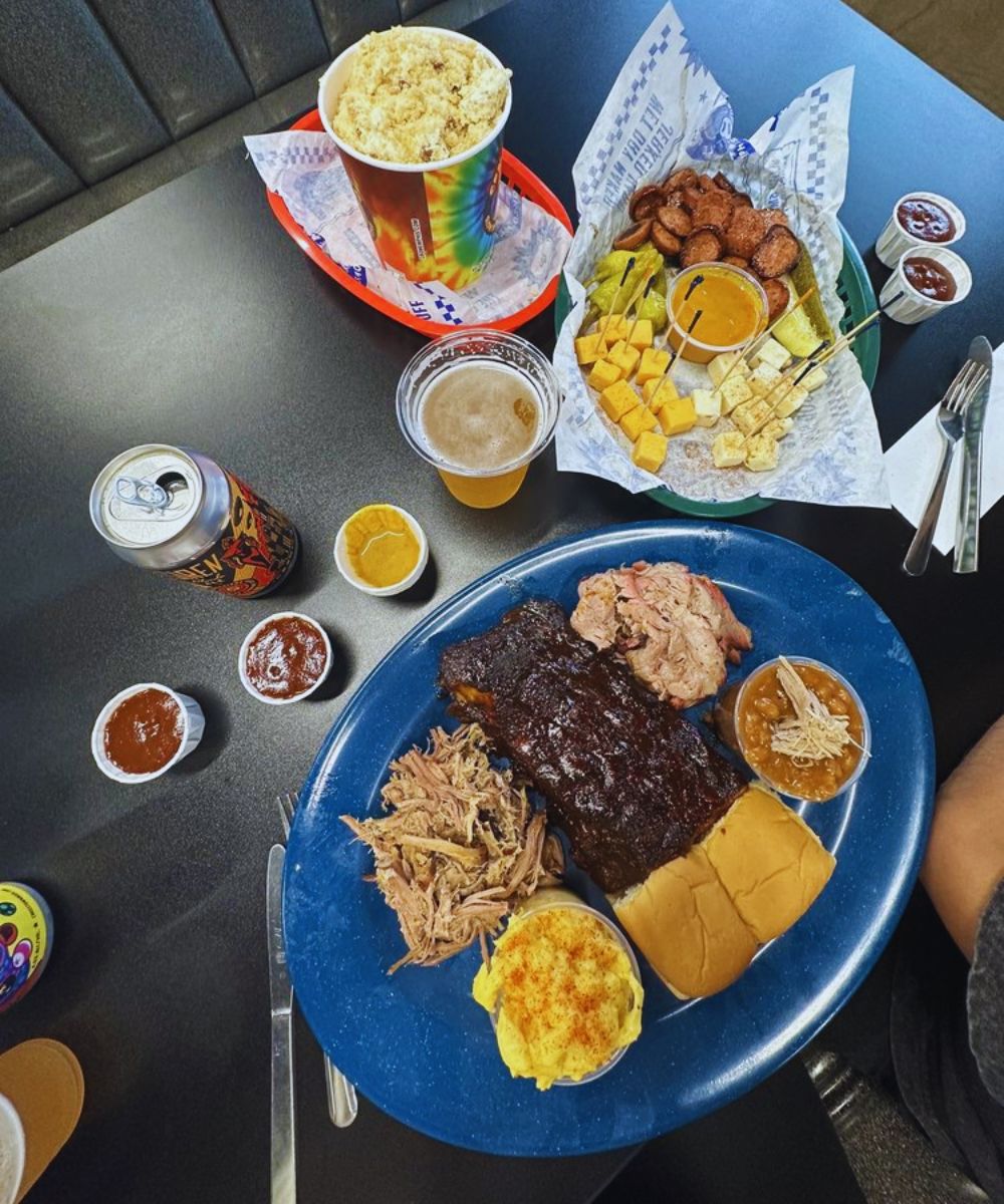 Photos for Central BBQ