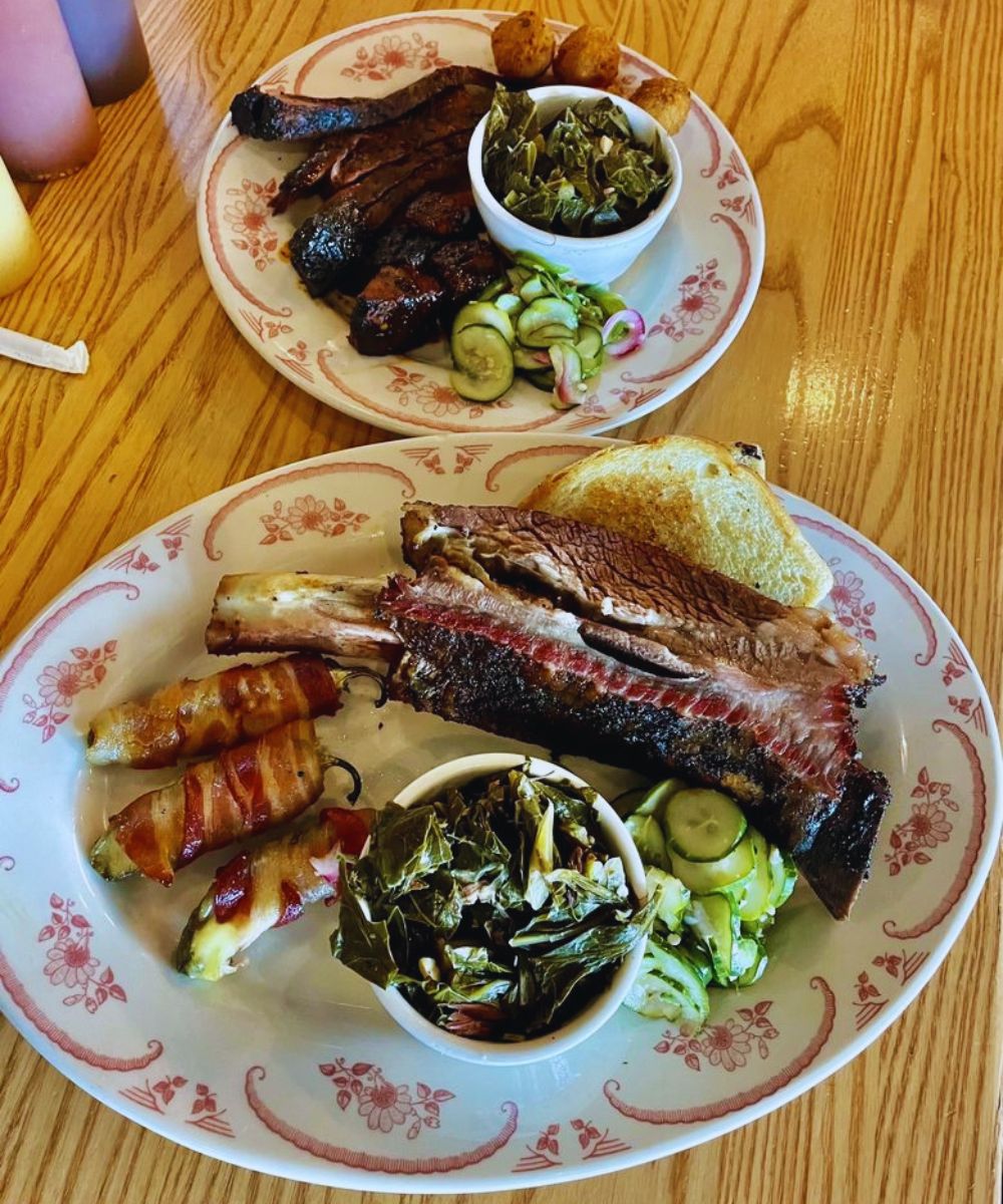 Photos for Midwood Smokehouse