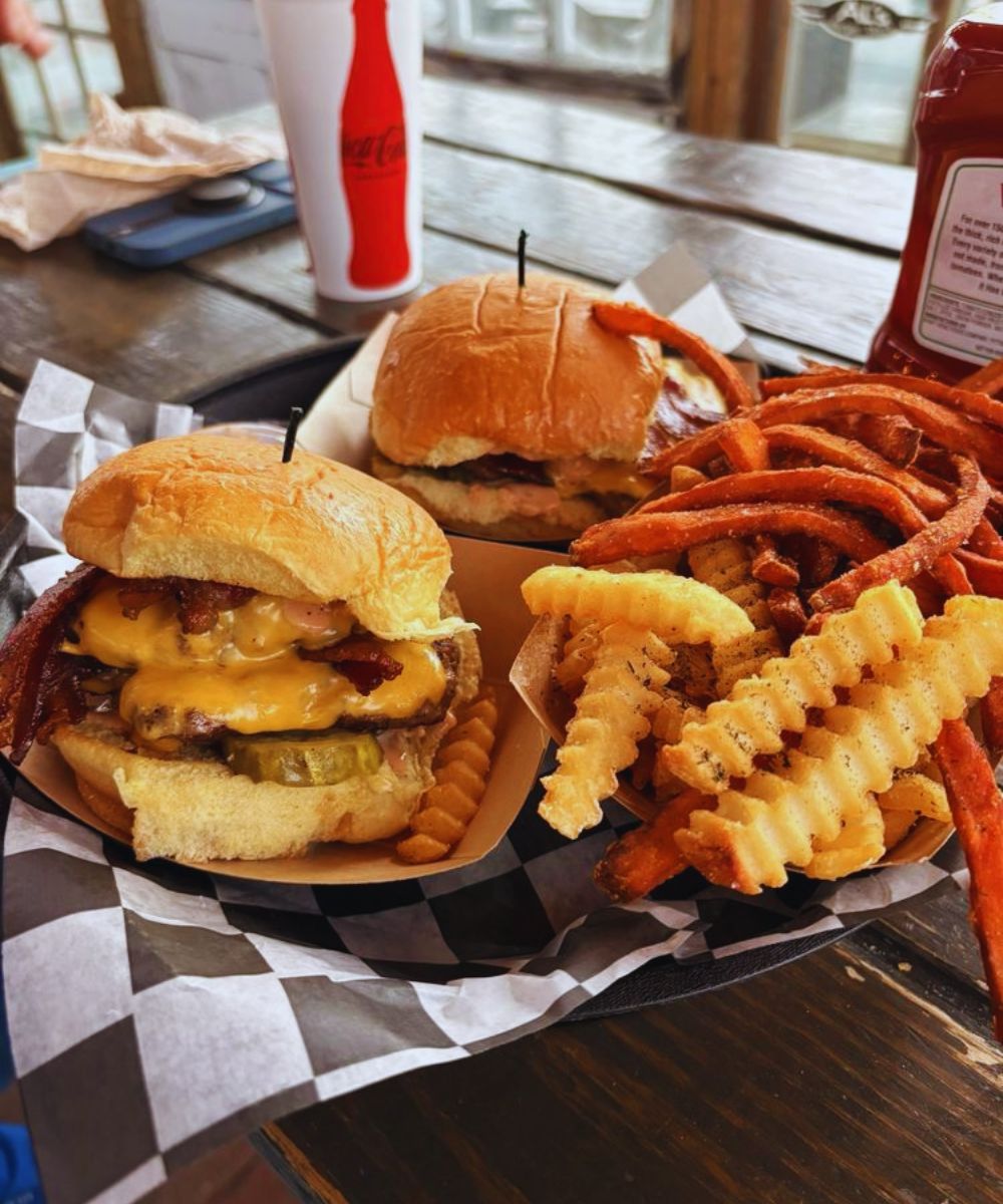 Photos for Al's Burger Shack