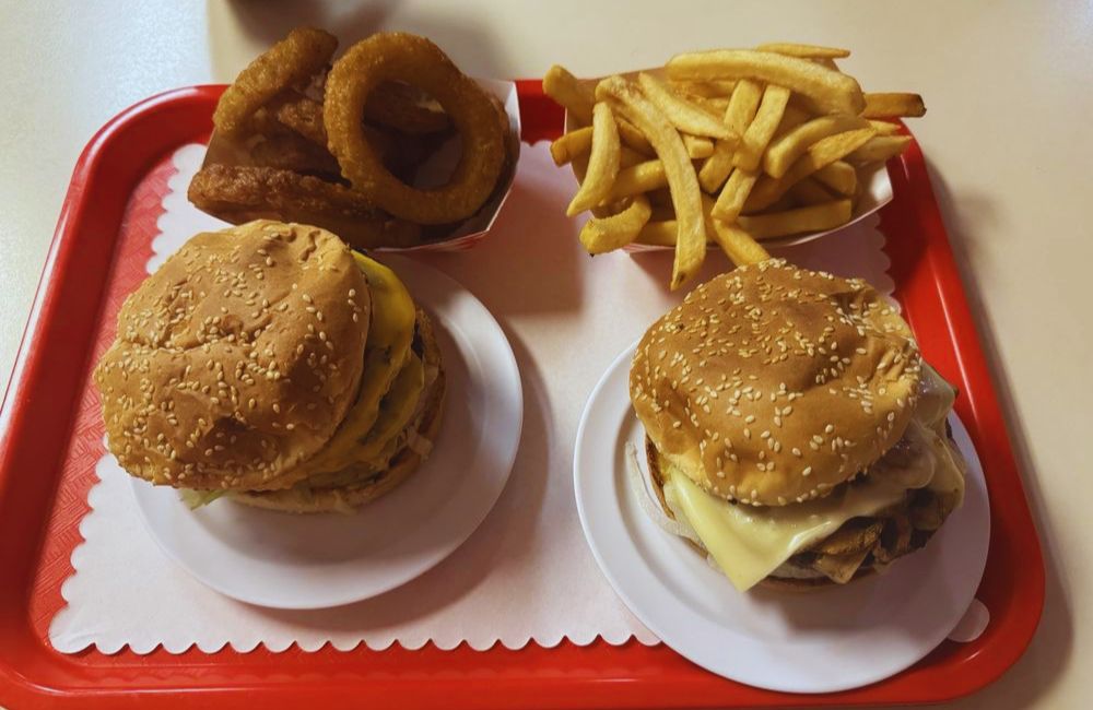 Photos for Classic Burger