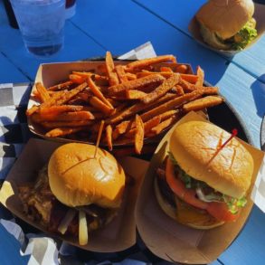 Photos for Al's Burger Shack