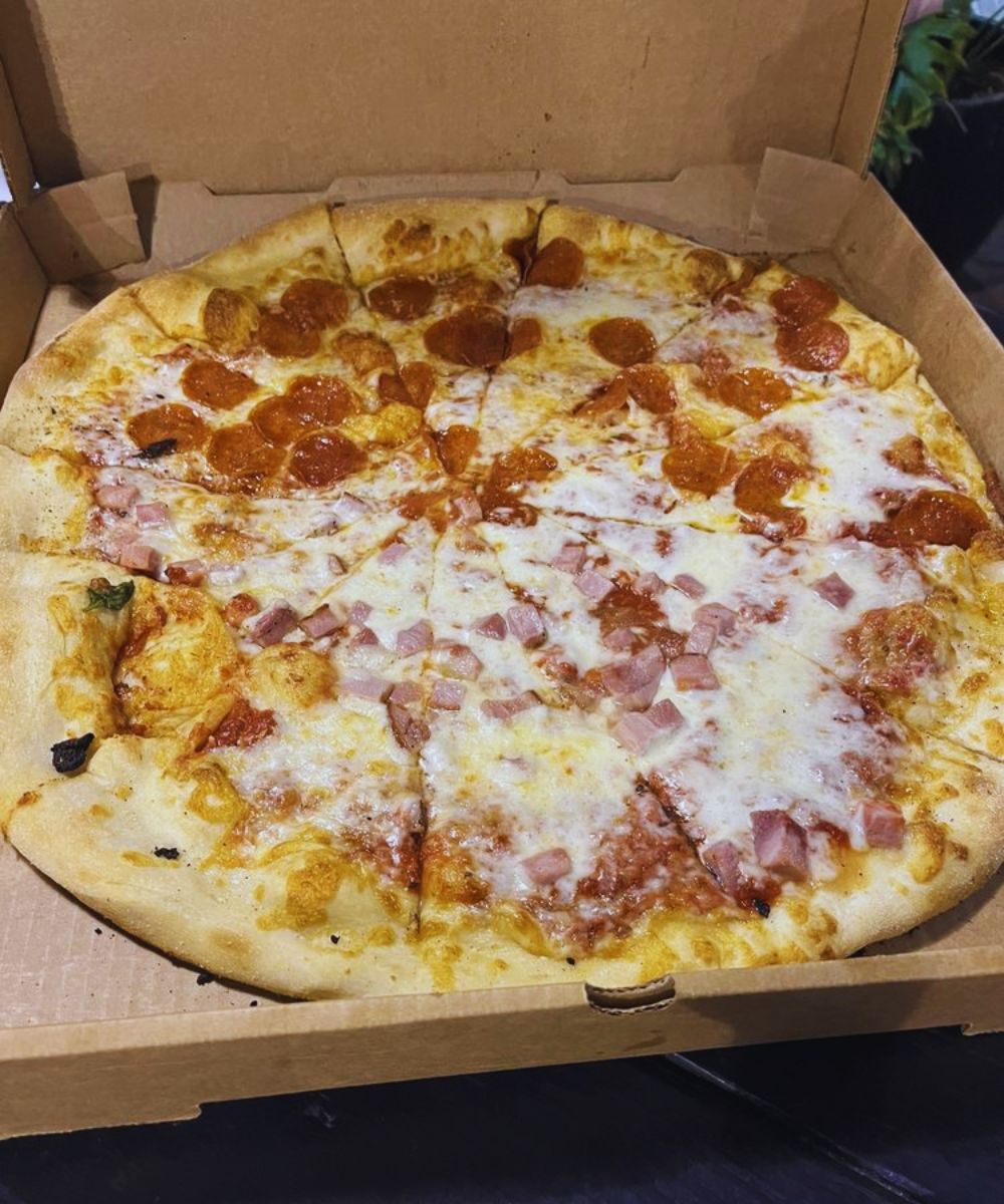 Photos for Vinnie Van Go-Go's