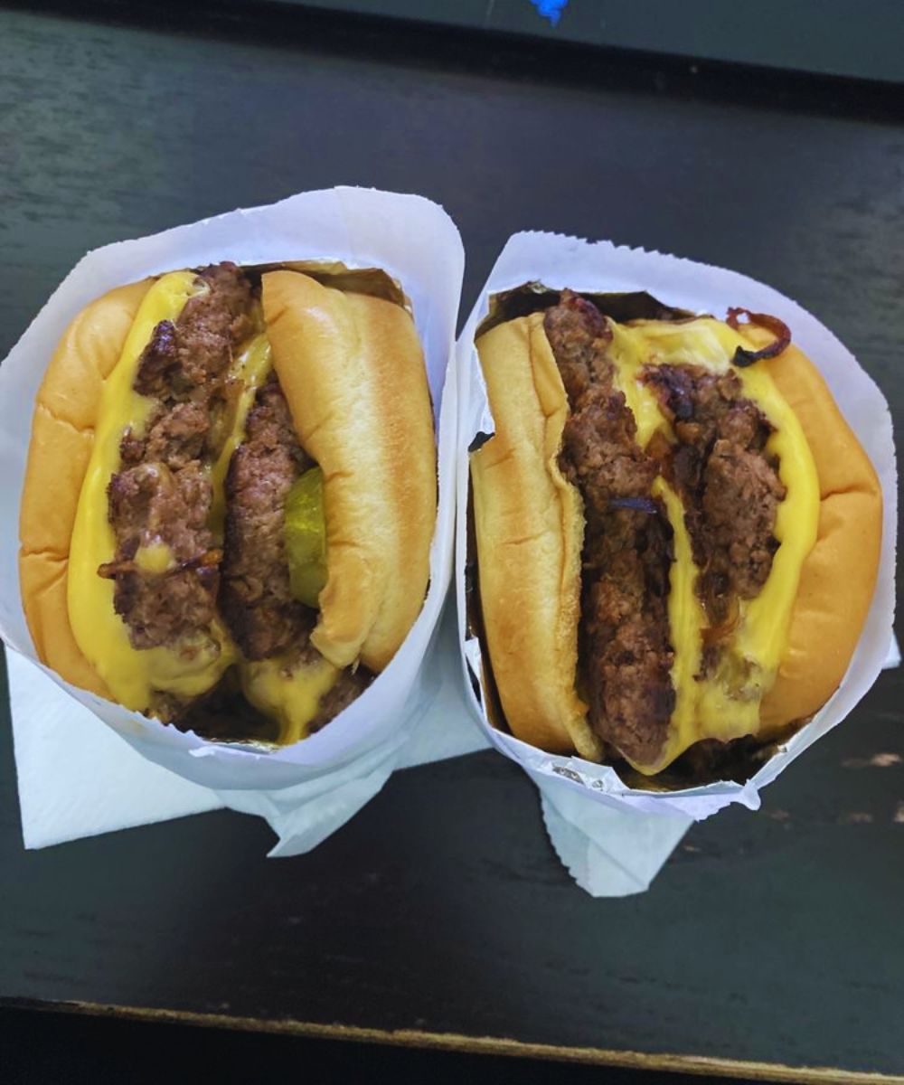 Photos for Nilly's Burgers