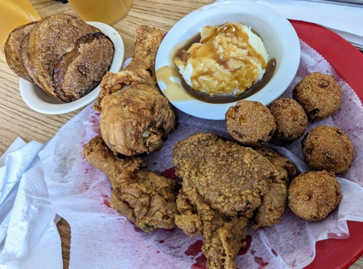 Food at G's Country Kitchen located in Huntsville AL.