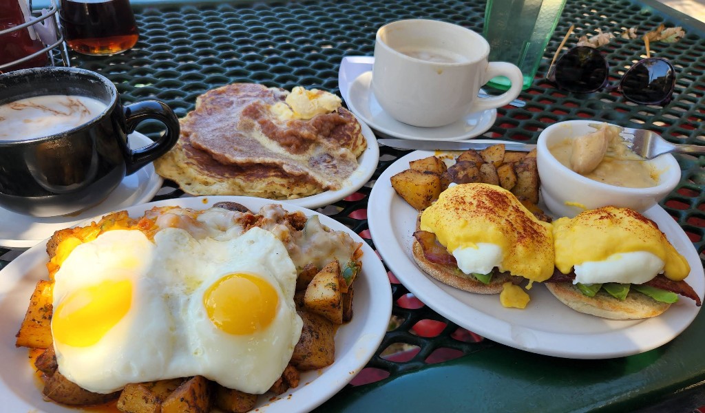 Food at Macy's European Coffee House located in Flagstaff AZ
