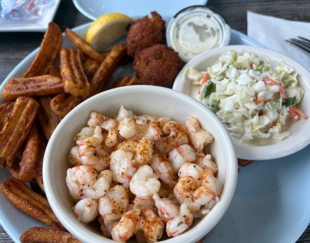 Food at Hull's Seafood located in Ormond Beach, FL. 