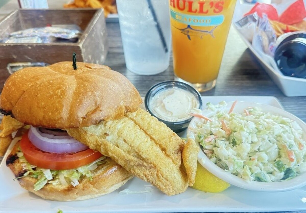 Food at Hull's Seafood located in Ormond Beach, FL.