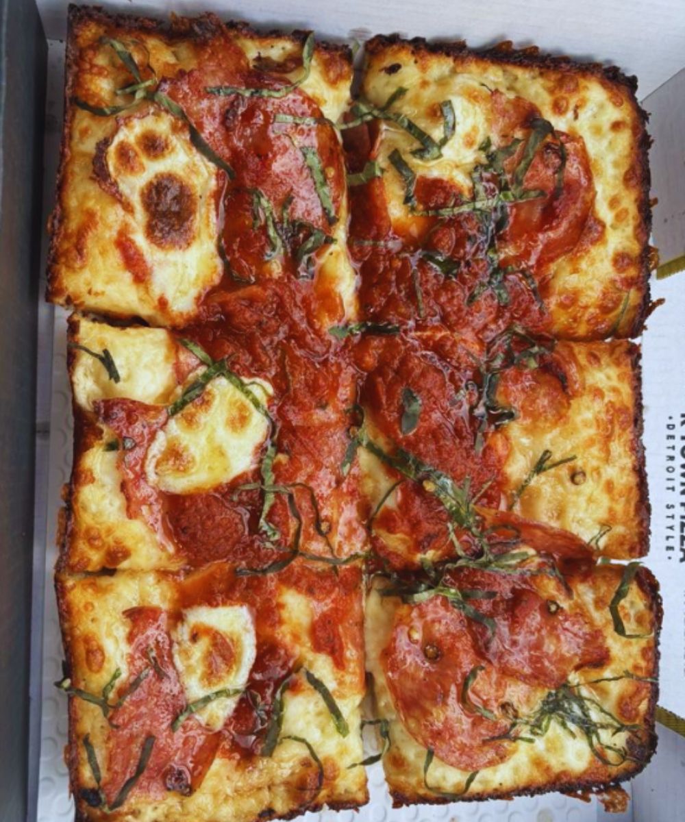 Photos for R Town Pizza