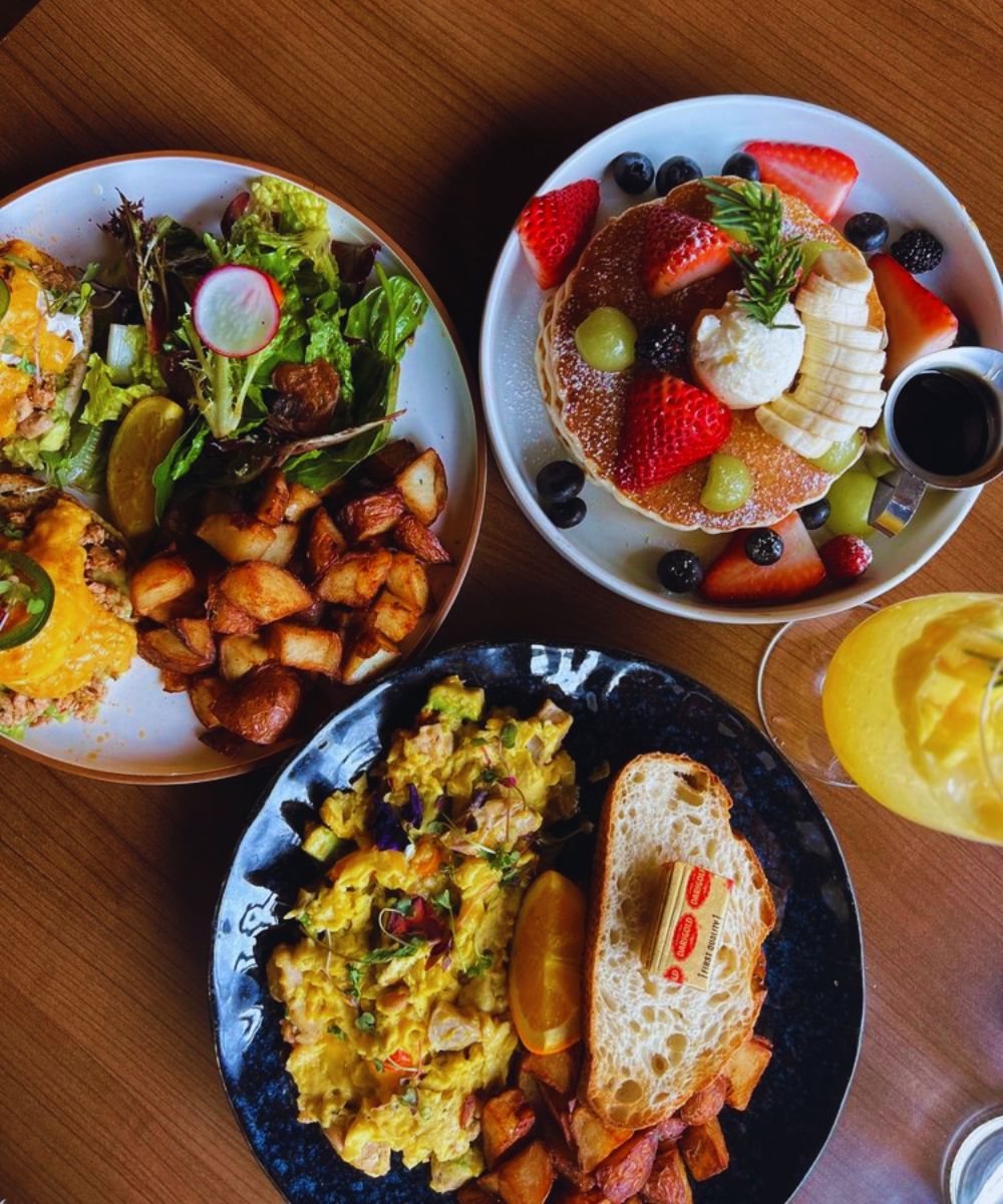 Photos for Four Chairs