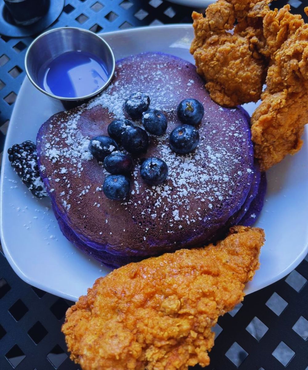 Photos for Easy Like Sunday