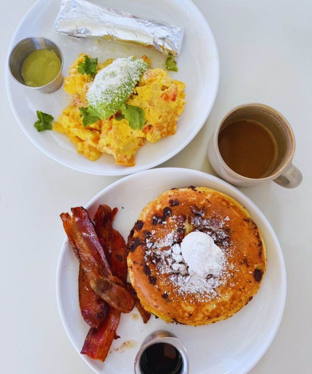 Photos for Paperboy East