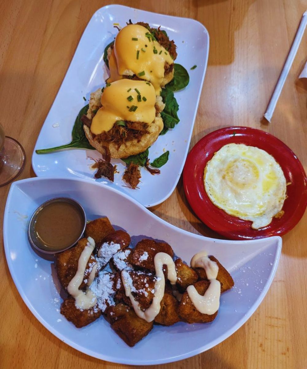 Photos for Ruby Slipper Central Business District