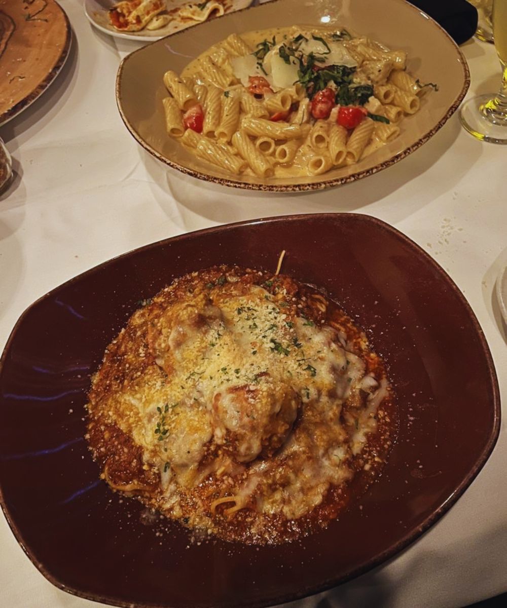 Photos for Charlie Gitto's On the Hill