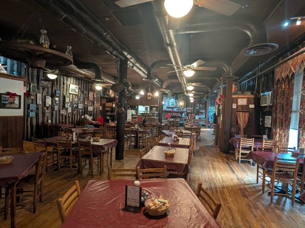 at Ye Olde Steak House located in Knoxville TN