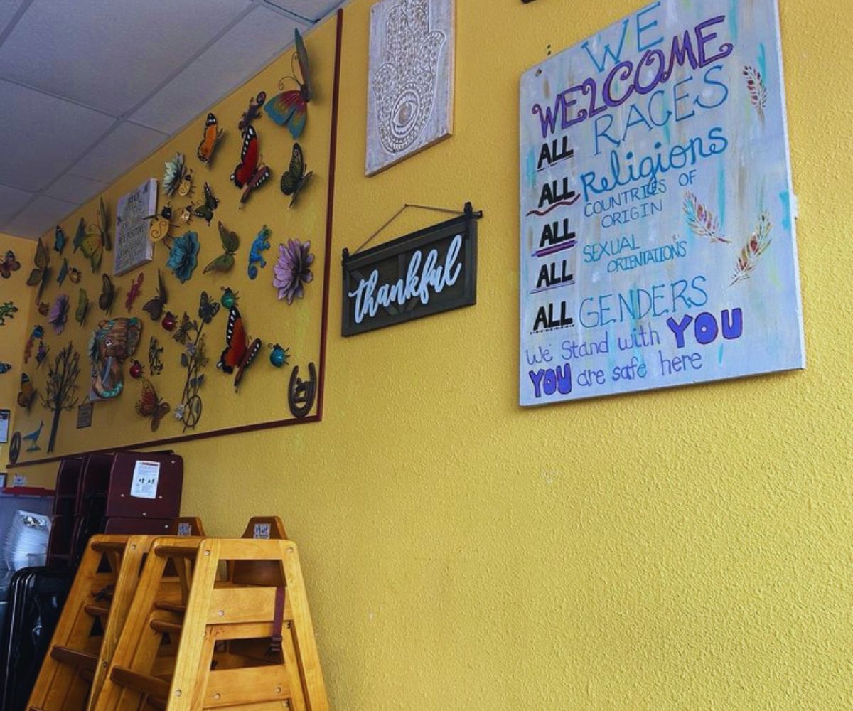 Comfort Cafe - San Antonio Indoor Atmosphere