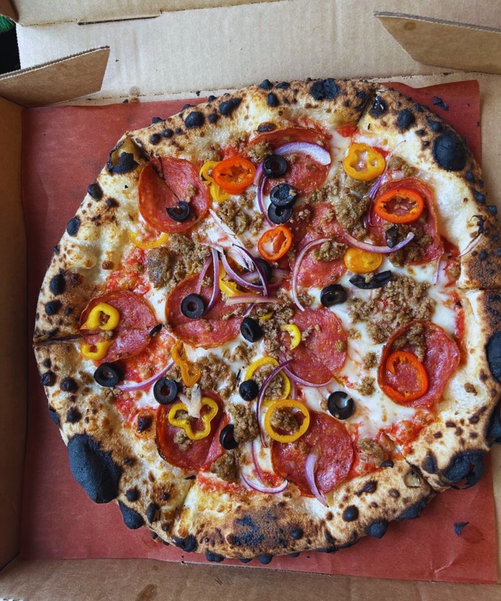 Photos for Pizzeoli Wood Fired Pizza