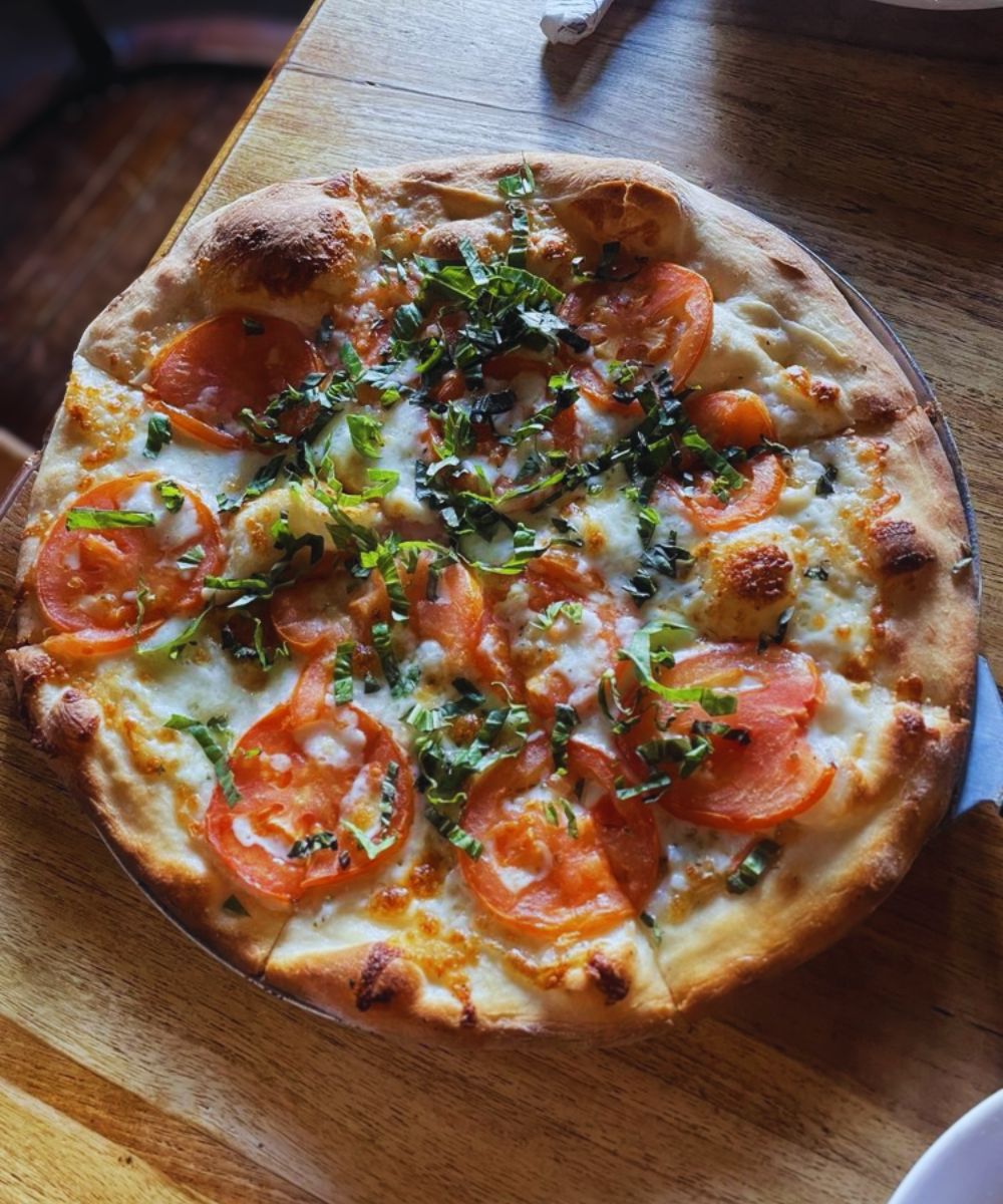 Photos for Mama Teresa's Flying Pizza & Italian Restaurant