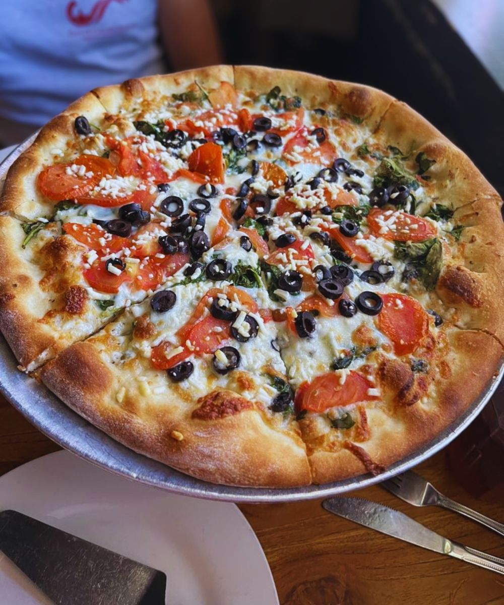 Photos for Mama Teresa's Flying Pizza & Italian Restaurant