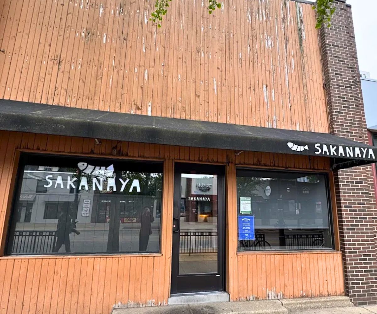 exterior of Sakanaya in Champaign, IL