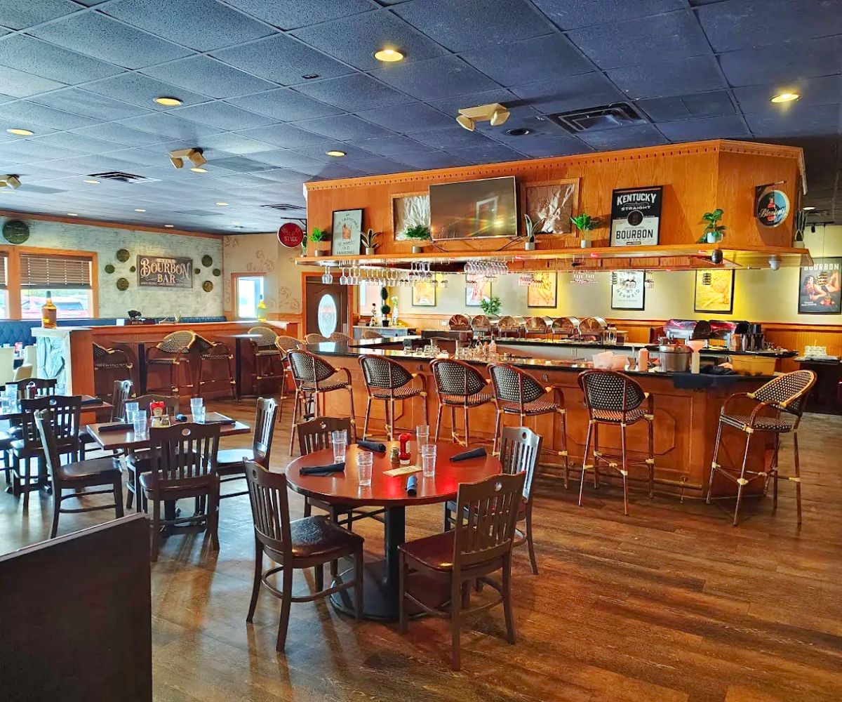 interior of Bourbon's Kitchen in Middletown, OH