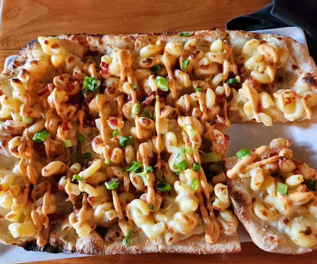 Mac & Cheese Flatbread at Christopher's Eats in Huntington, West Virginia
